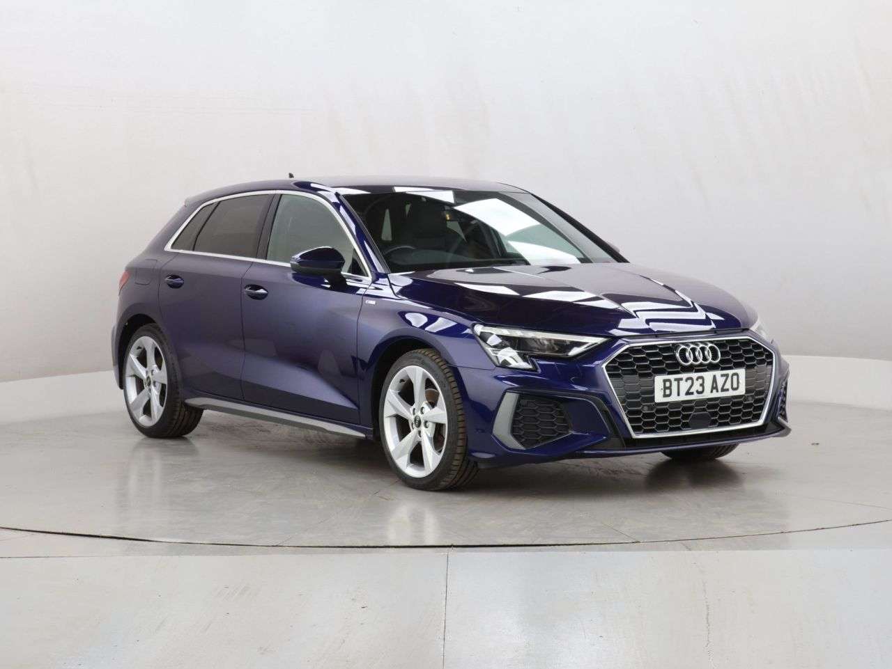 A 2023 AUDI A3 1.5 TFSI 35 S line Sportback 5dr Petrol Manual Euro 6 (s/s) (150 ps) A 2023 AUDI A3 1.5 TFSI 35 S line Sportback 5dr Petrol Manual Euro 6 (s/s) (150 ps)