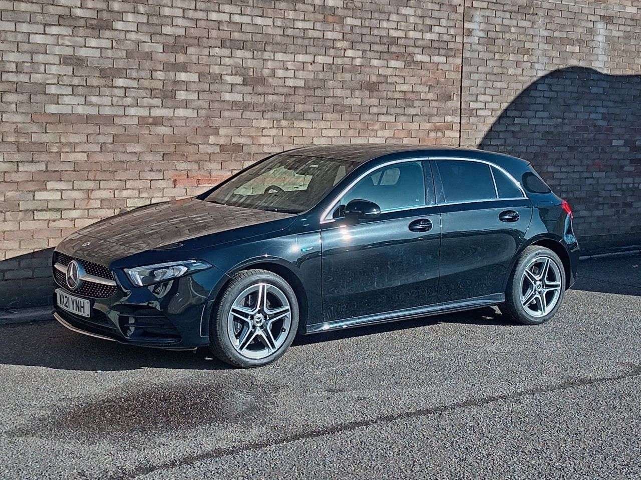 A 2021 MERCEDES-BENZ A CLASS 1.3 A250e 15.6kWh AMG Line Hatchback 5dr Petrol Plug-in Hybrid 8G-DCT Euro A 2021 MERCEDES-BENZ A CLASS 1.3 A250e 15.6kWh AMG Line Hatchback 5dr Petrol Plug-in Hybrid 8G-DCT Euro