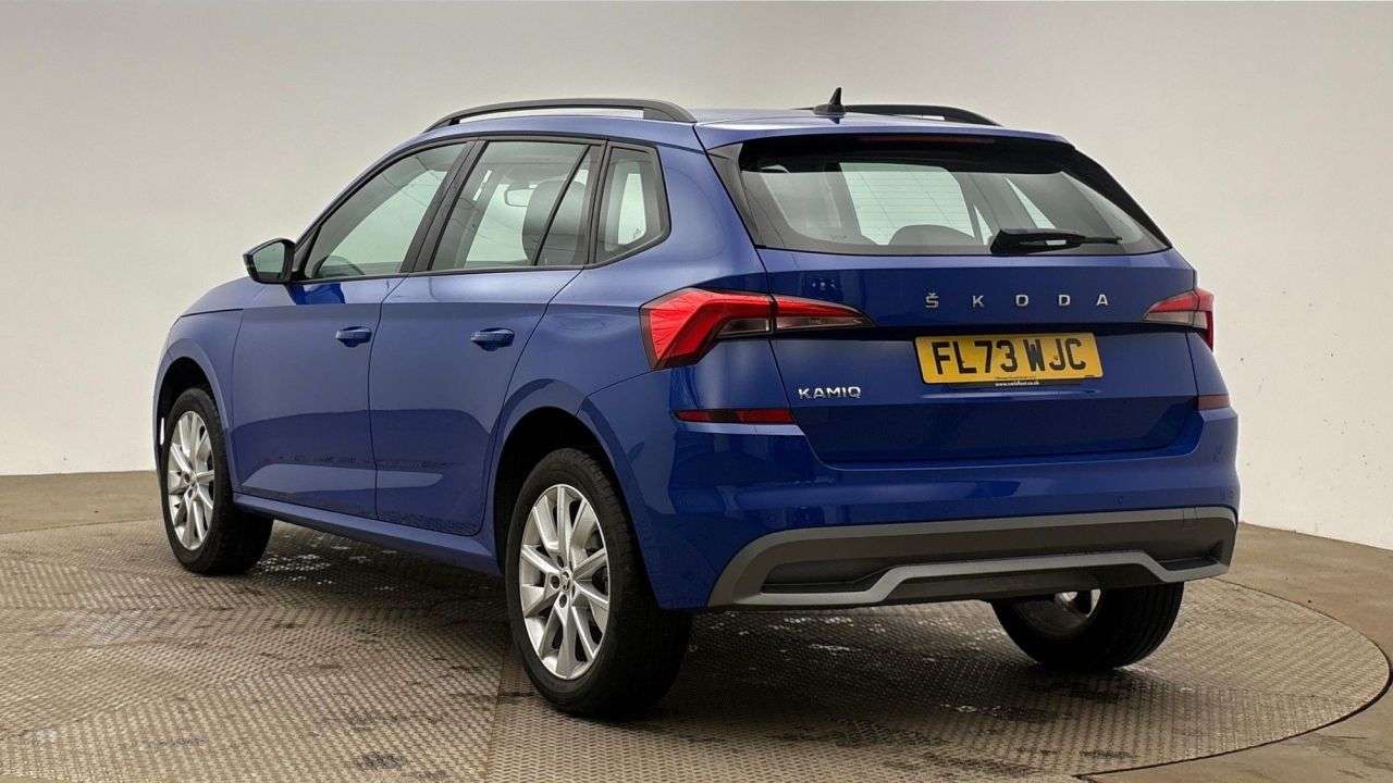 A 2023 SKODA KAMIQ 1.0 TSI SE SUV 5dr Petrol DSG Euro 6 (s/s) (110 ps) A 2023 SKODA KAMIQ 1.0 TSI SE SUV 5dr Petrol DSG Euro 6 (s/s) (110 ps)
