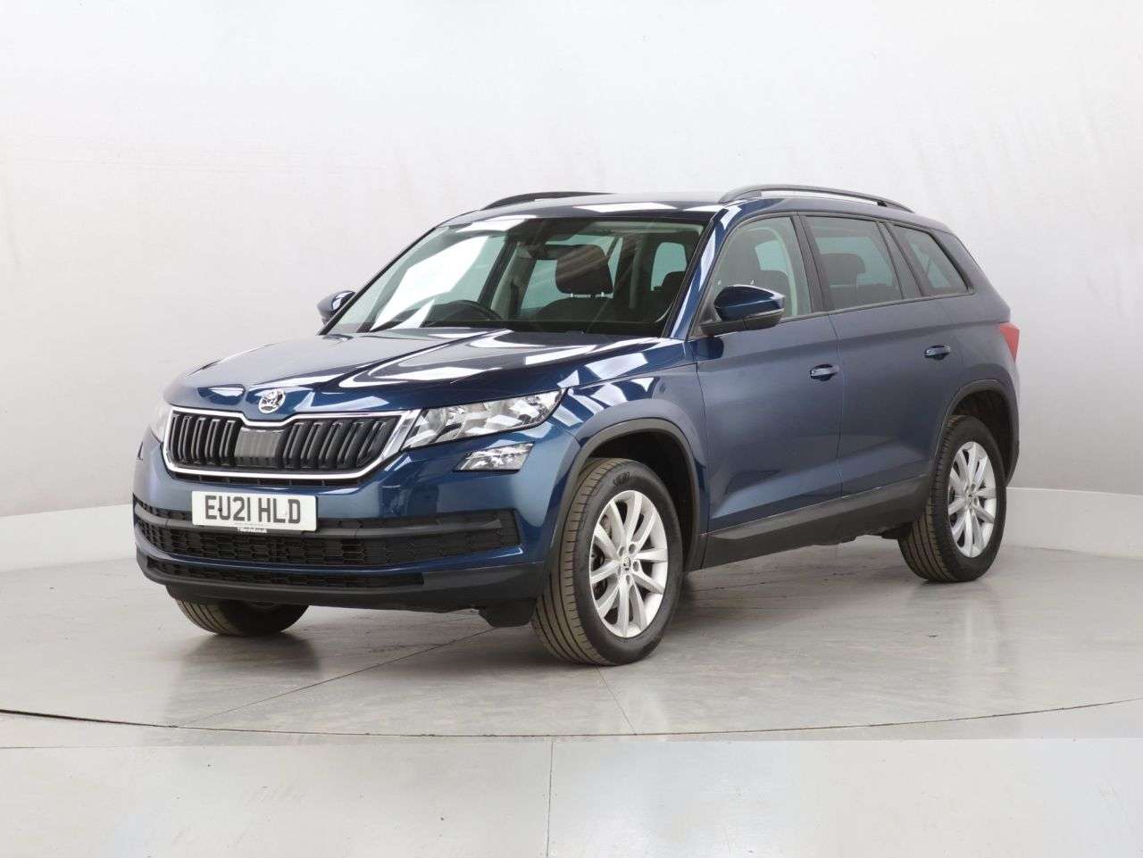 A 2021 SKODA KODIAQ 1.5 TSI ACT SE SUV 5dr Petrol Manual Euro 6 (s/s) (7 Seat) (150 ps) A 2021 SKODA KODIAQ 1.5 TSI ACT SE SUV 5dr Petrol Manual Euro 6 (s/s) (7 Seat) (150 ps)