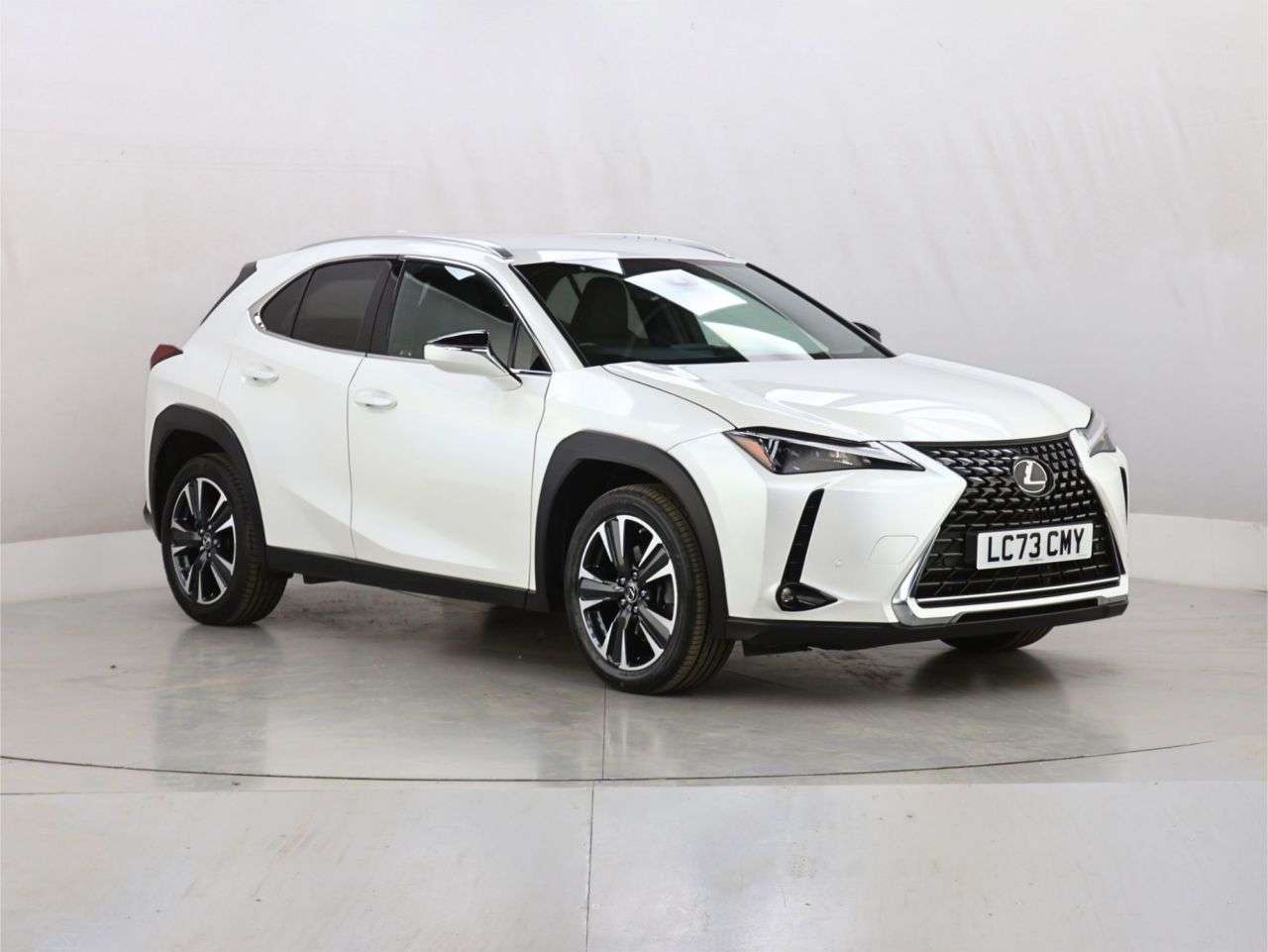 A 2023 LEXUS UX 2.0 250h SUV 5dr Petrol Hybrid E-CVT Euro 6 (s/s) (184 ps) A 2023 LEXUS UX 2.0 250h SUV 5dr Petrol Hybrid E-CVT Euro 6 (s/s) (184 ps)