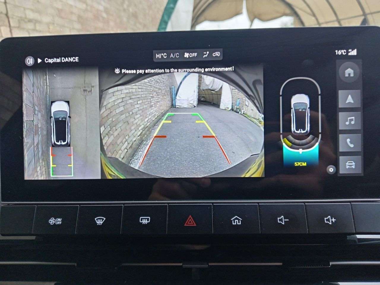 A 2023 MG MG 4 77kWh Trophy Extended Range Hatchback 5dr Electric Auto (245 ps) A 2023 MG MG 4 77kWh Trophy Extended Range Hatchback 5dr Electric Auto (245 ps)