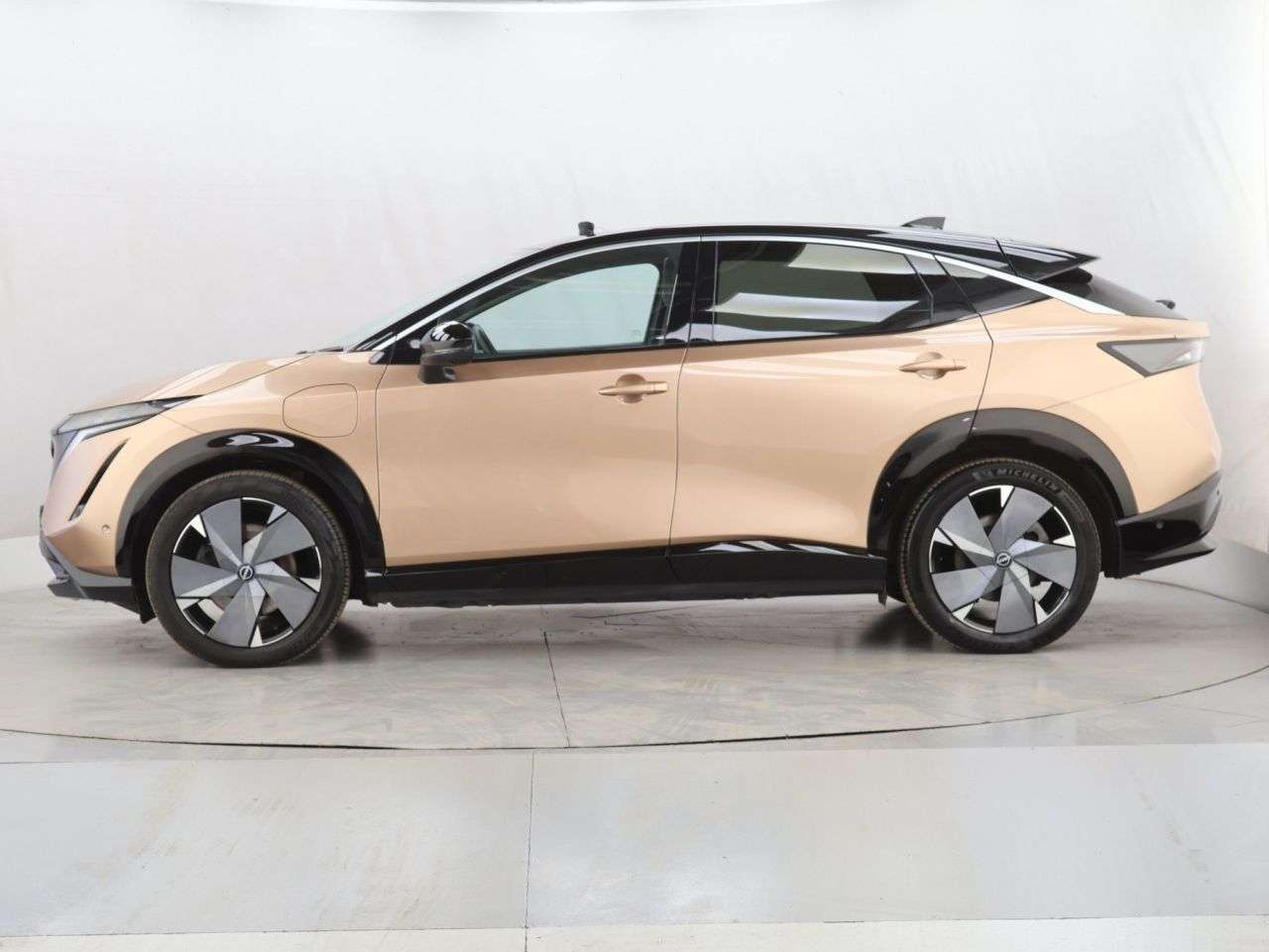 2023 NISSAN ARIYA 2023 NISSAN ARIYA