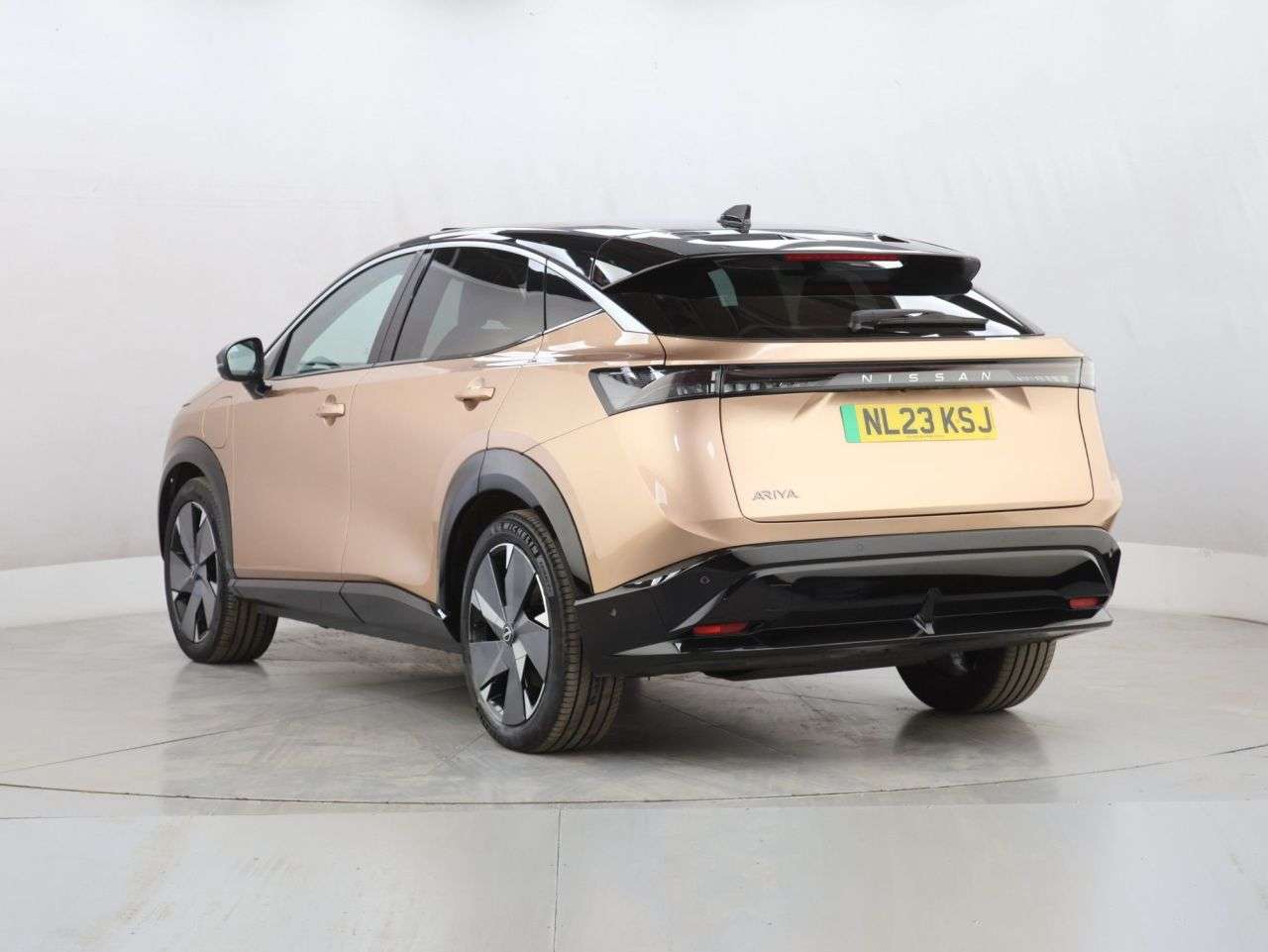 2023 NISSAN ARIYA 2023 NISSAN ARIYA
