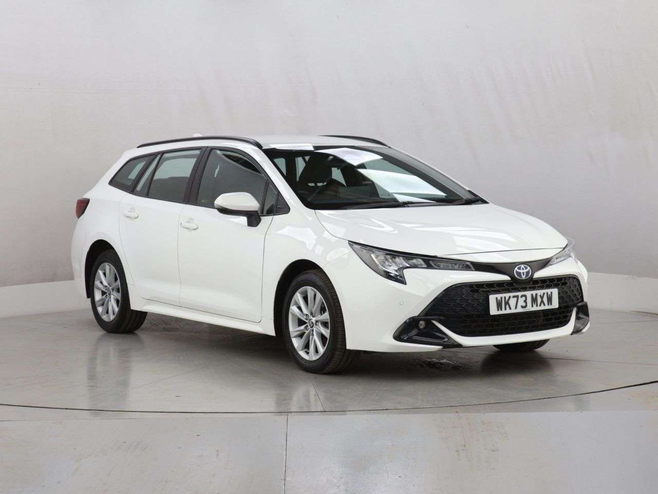 A 2023 TOYOTA COROLLA 1.8 VVT-h Icon Touring Sports 5dr Petrol Hybrid CVT Euro 6 (s/s) (140 ps) A 2023 TOYOTA COROLLA 1.8 VVT-h Icon Touring Sports 5dr Petrol Hybrid CVT Euro 6 (s/s) (140 ps)