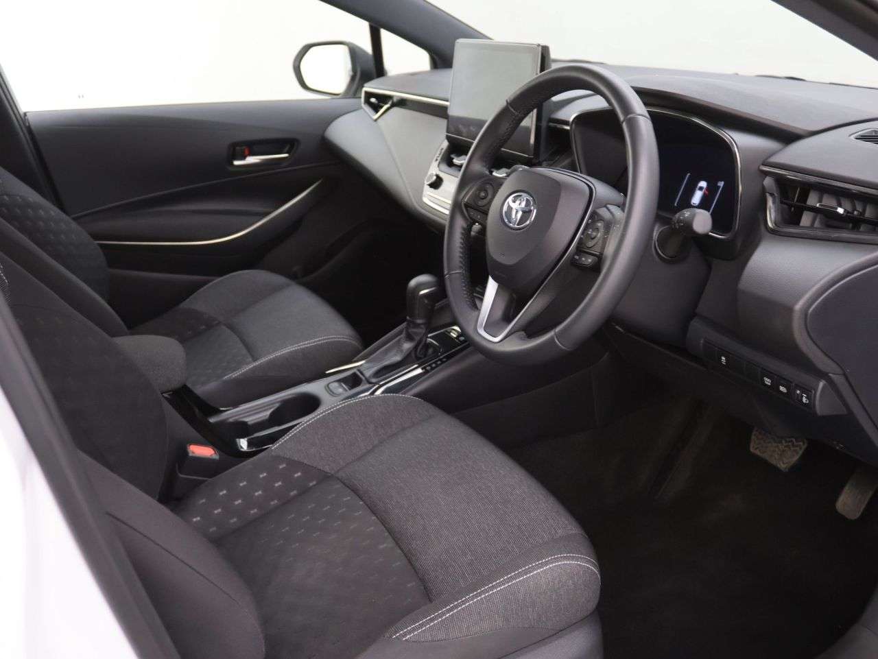 2023 TOYOTA COROLLA 2023 TOYOTA COROLLA