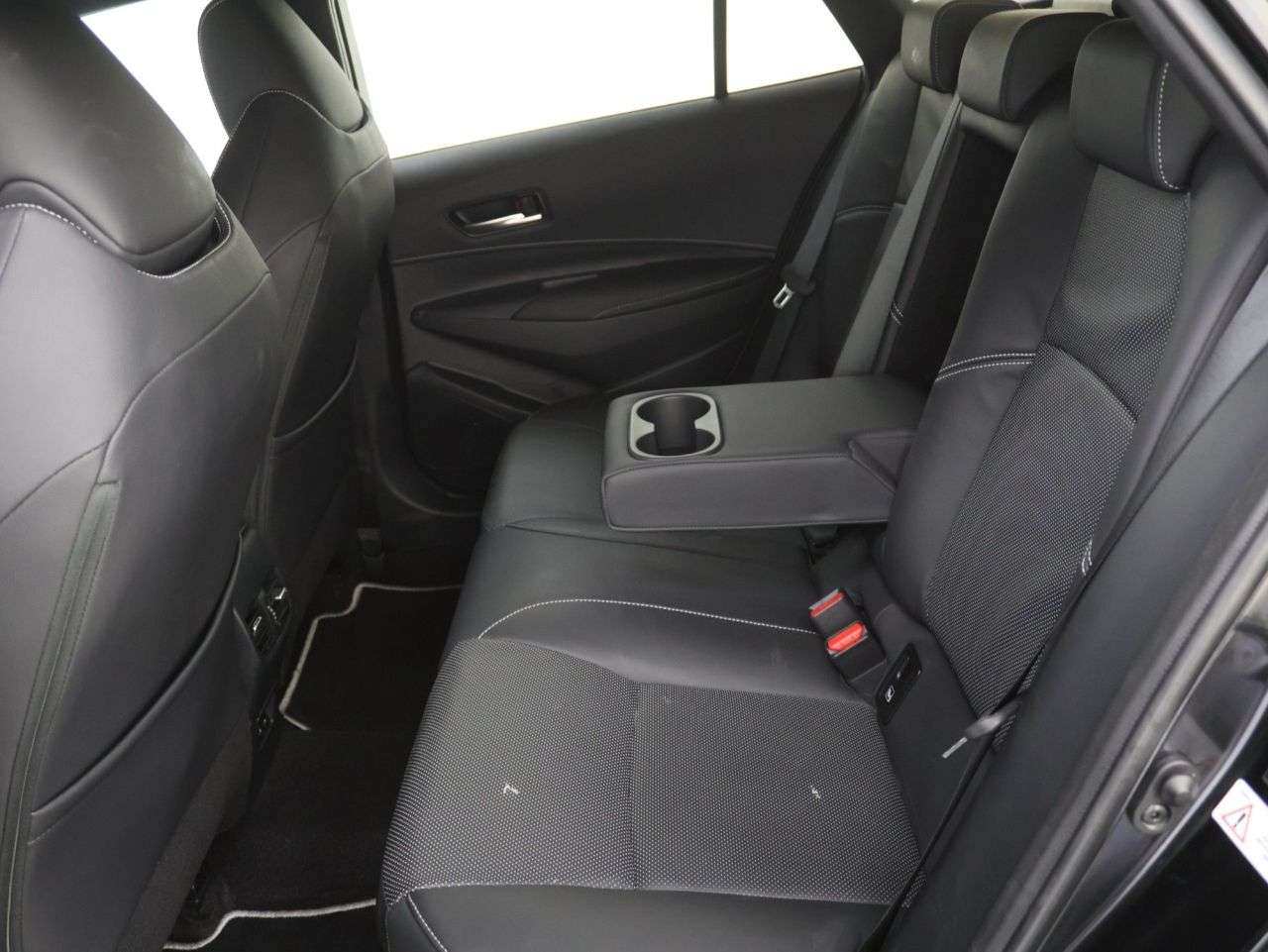 2023 TOYOTA COROLLA 2023 TOYOTA COROLLA