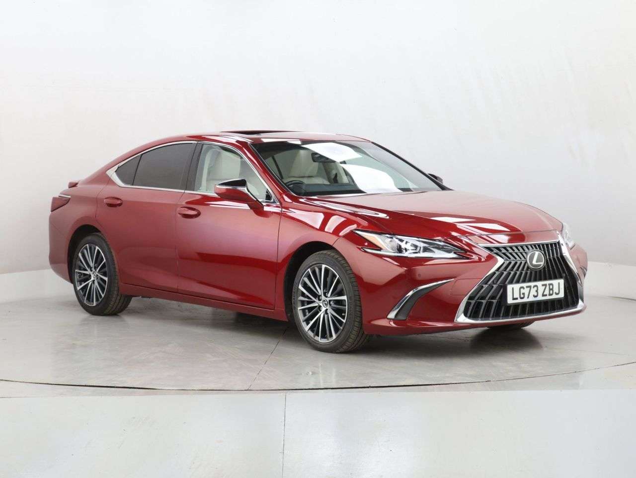 A 2023 LEXUS ES 2.5 300h Saloon 4dr Petrol Hybrid E-CVT Euro 6 (s/s) (218 ps) A 2023 LEXUS ES 2.5 300h Saloon 4dr Petrol Hybrid E-CVT Euro 6 (s/s) (218 ps)