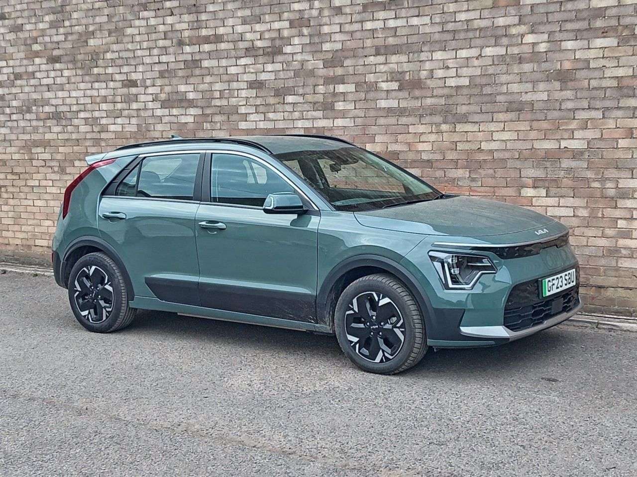 A 2023 KIA NIRO 64.8kWh 2 SUV 5dr Electric Auto (201 bhp) A 2023 KIA NIRO 64.8kWh 2 SUV 5dr Electric Auto (201 bhp)