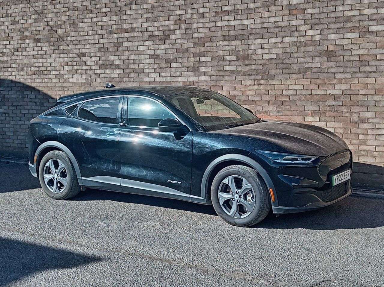 A 2022 FORD MUSTANG MACH-E Standard Range 70kWh SUV 5dr Electric Automatic (269 ps) A 2022 FORD MUSTANG MACH-E Standard Range 70kWh SUV 5dr Electric Automatic (269 ps)