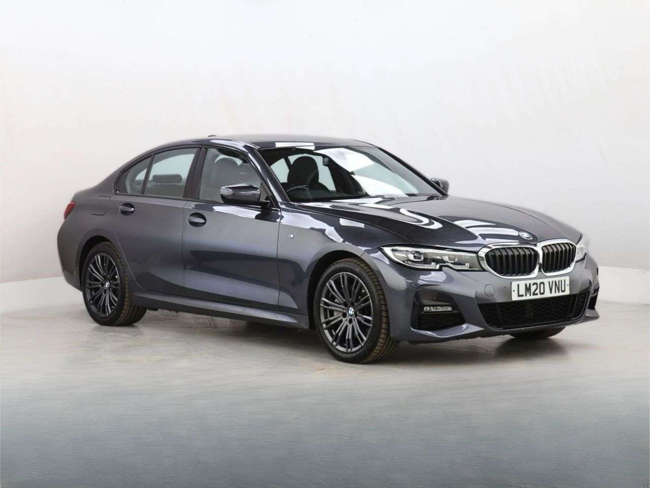 A 2020 BMW 3 SERIES 2.0 330e 12kWh M Sport Saloon 4dr Petrol Plug-in Hybrid Auto Euro 6 (s/s) ( A 2020 BMW 3 SERIES 2.0 330e 12kWh M Sport Saloon 4dr Petrol Plug-in Hybrid Auto Euro 6 (s/s) (