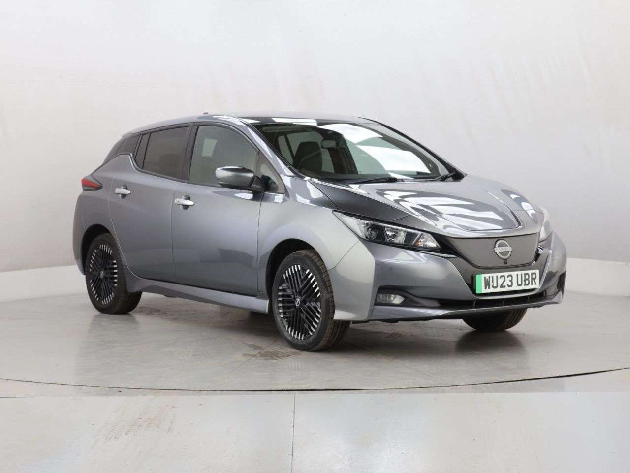 A 2023 NISSAN LEAF 59kWh e+ N-Connecta Hatchback 5dr Electric Auto (217 ps) A 2023 NISSAN LEAF 59kWh e+ N-Connecta Hatchback 5dr Electric Auto (217 ps)