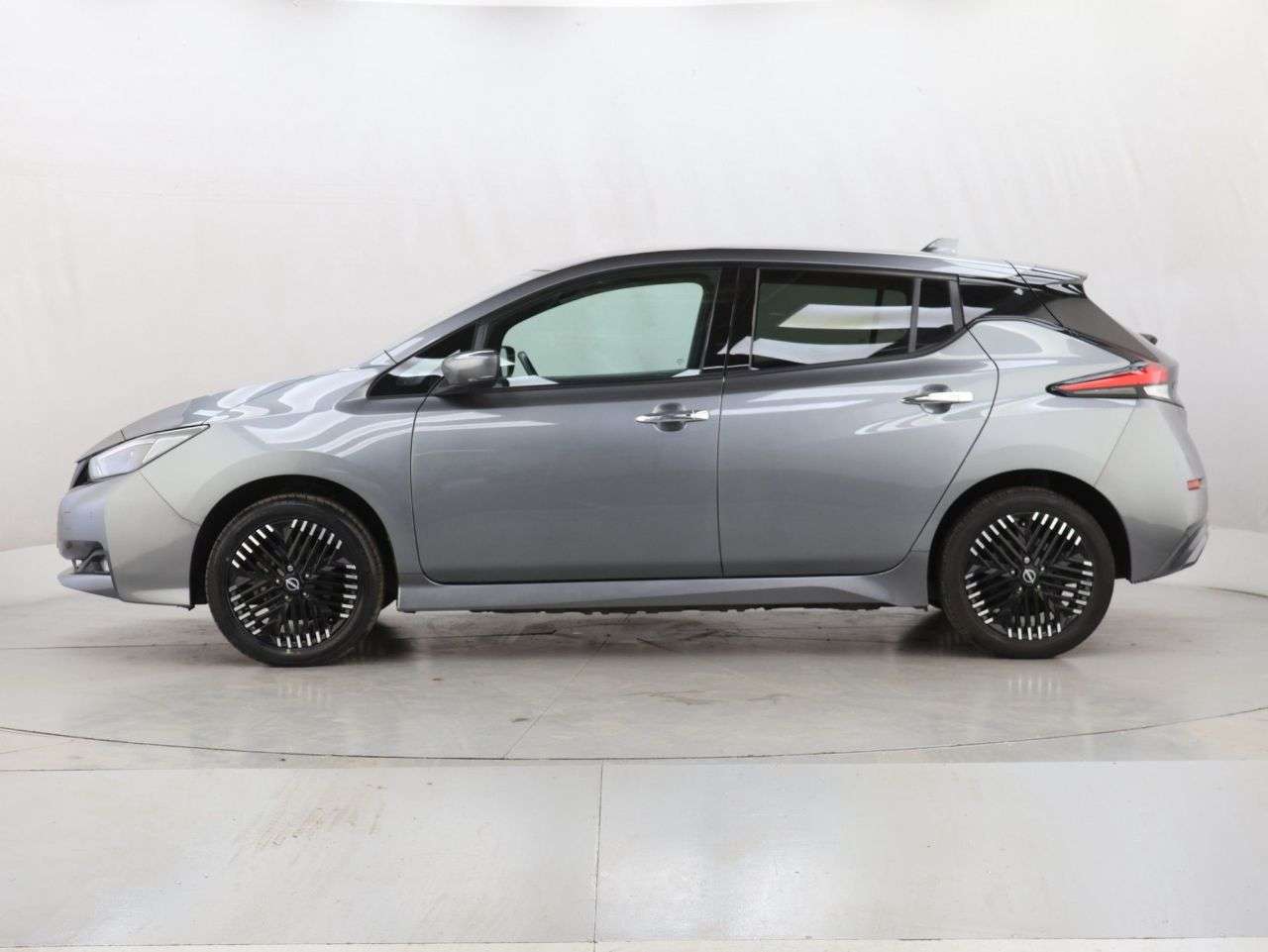 2023 NISSAN LEAF 2023 NISSAN LEAF