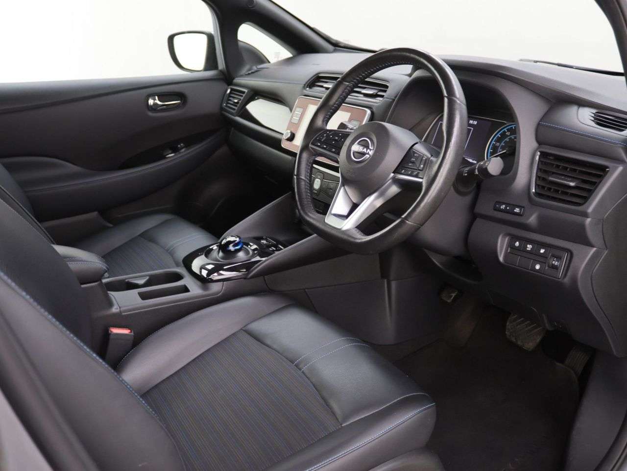 2023 NISSAN LEAF 2023 NISSAN LEAF