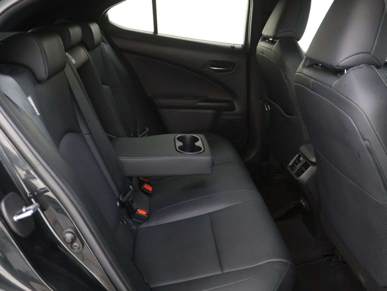 2021 LEXUS UX 2021 LEXUS UX