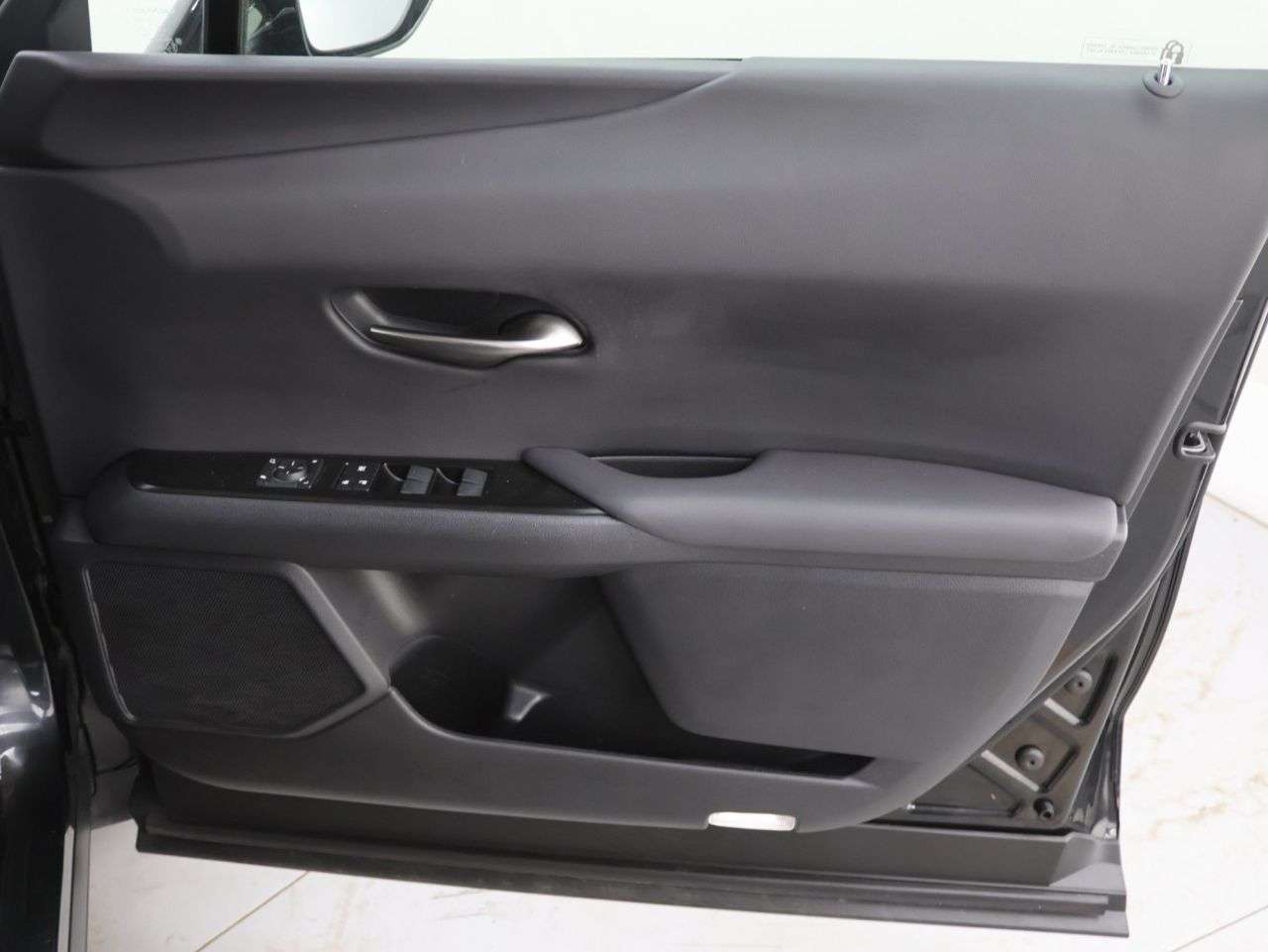 2021 LEXUS UX 2021 LEXUS UX