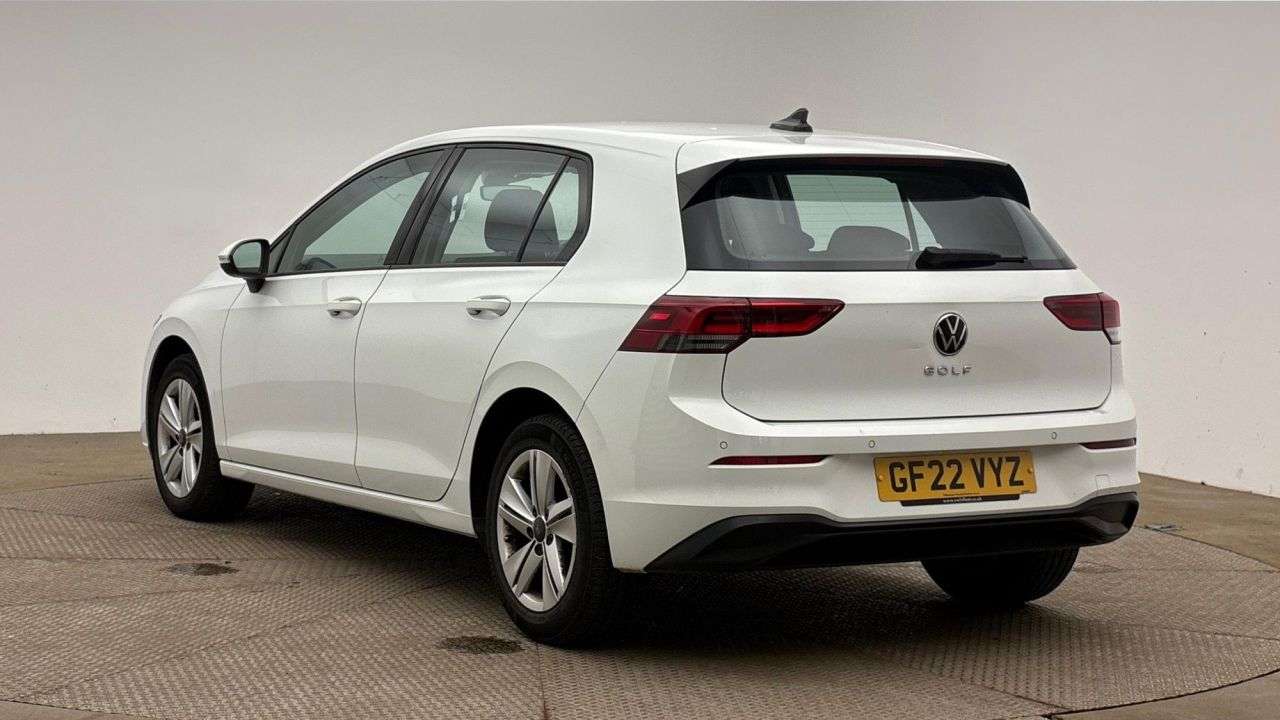 A 2022 VOLKSWAGEN GOLF 1.0 TSI Life Hatchback 5dr Petrol Manual Euro 6 (s/s) (110 ps) A 2022 VOLKSWAGEN GOLF 1.0 TSI Life Hatchback 5dr Petrol Manual Euro 6 (s/s) (110 ps)