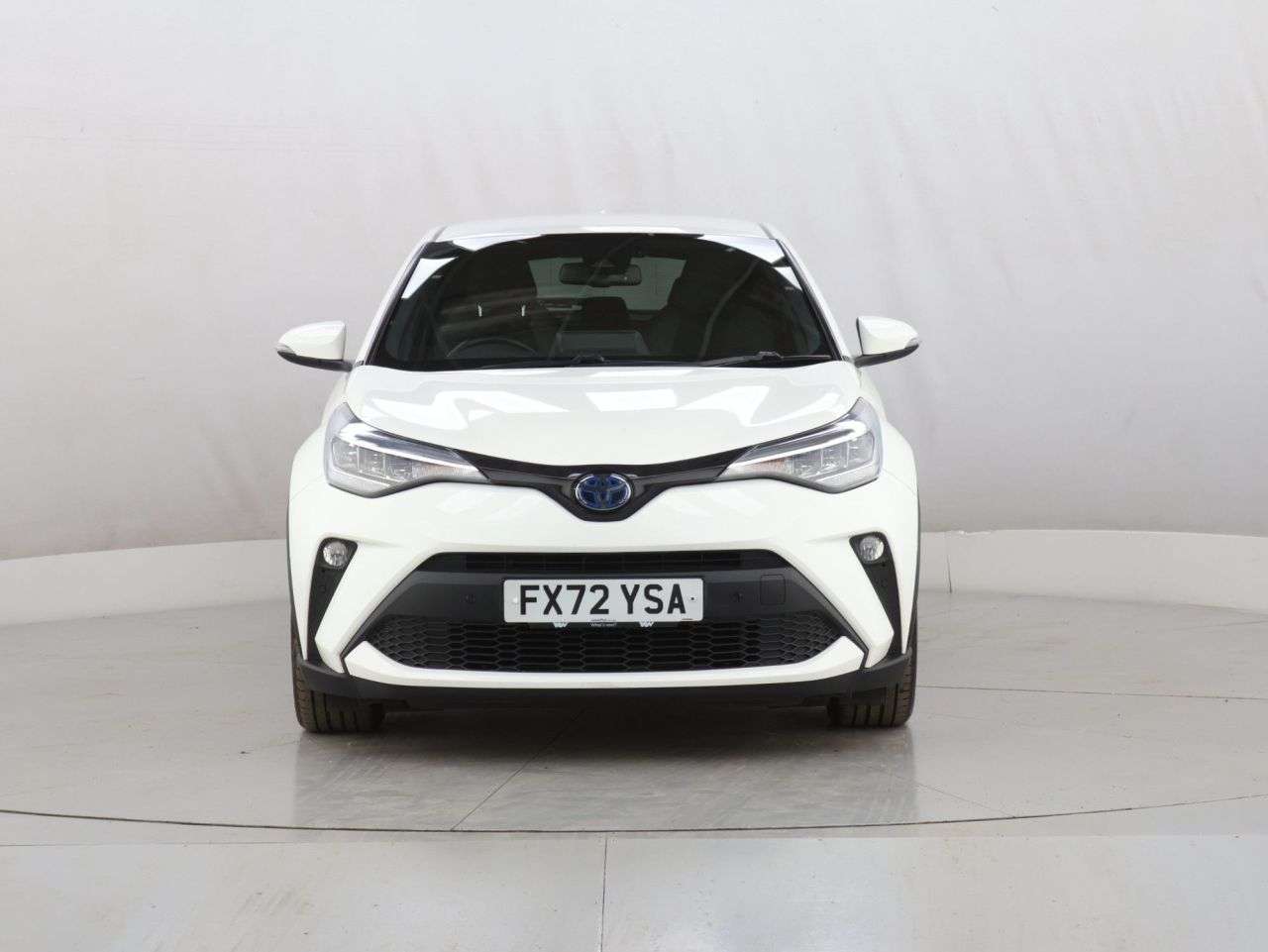 A 2022 TOYOTA C-HR 1.8 VVT-h GPF Design SUV 5dr Petrol Hybrid CVT Euro 6 (s/s) (122 ps) A 2022 TOYOTA C-HR 1.8 VVT-h GPF Design SUV 5dr Petrol Hybrid CVT Euro 6 (s/s) (122 ps)