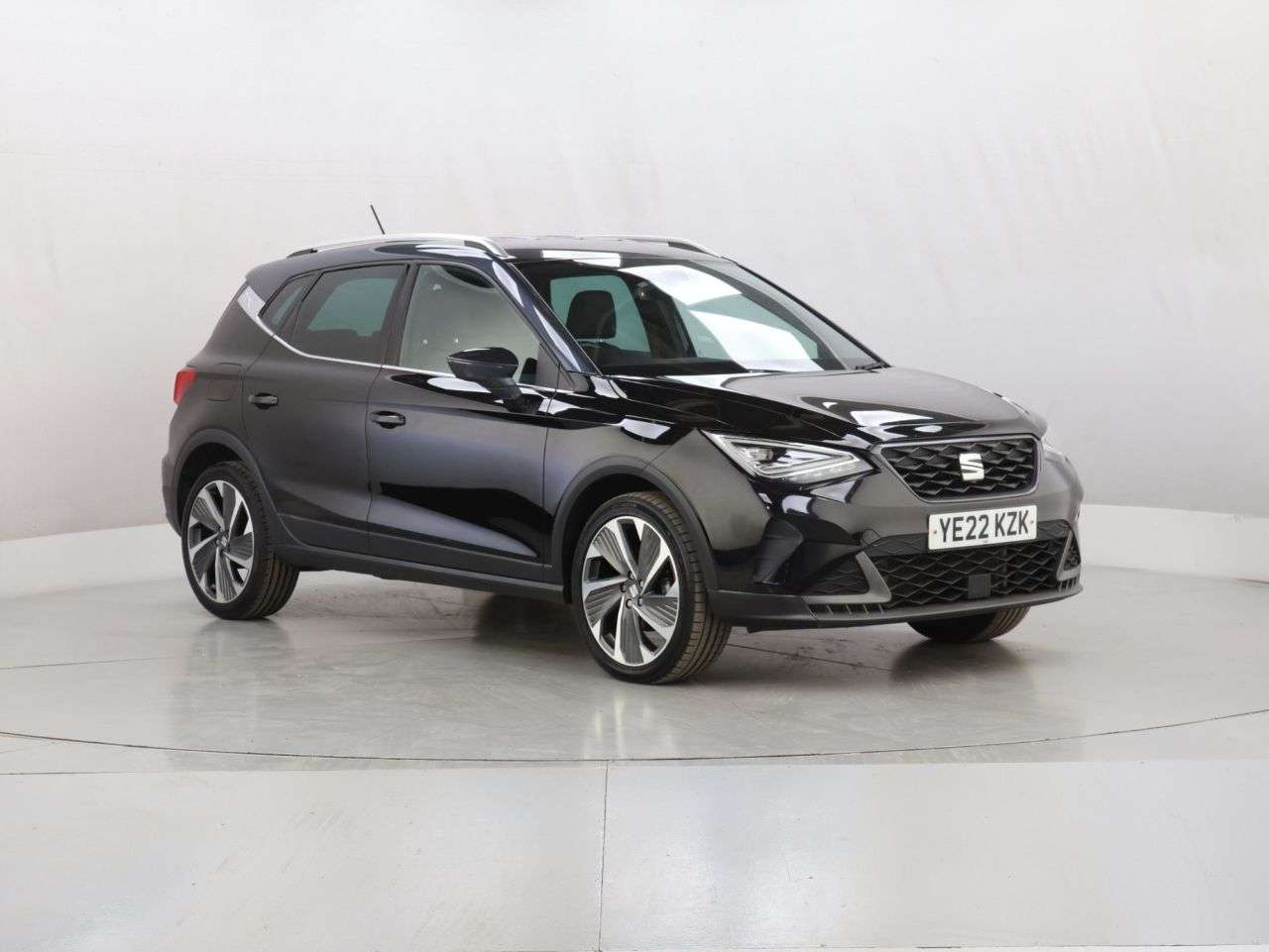 A 2022 SEAT ARONA 1.0 TSI FR Sport SUV 5dr Petrol DSG Euro 6 (s/s) (110 ps) A 2022 SEAT ARONA 1.0 TSI FR Sport SUV 5dr Petrol DSG Euro 6 (s/s) (110 ps)