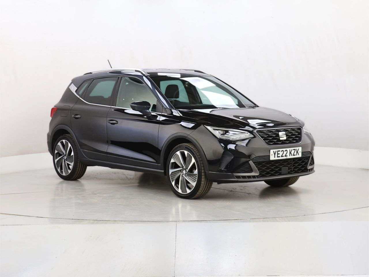 A 2022 SEAT ARONA 1.0 TSI FR Sport SUV 5dr Petrol DSG Euro 6 (s/s) (110 ps) A 2022 SEAT ARONA 1.0 TSI FR Sport SUV 5dr Petrol DSG Euro 6 (s/s) (110 ps)