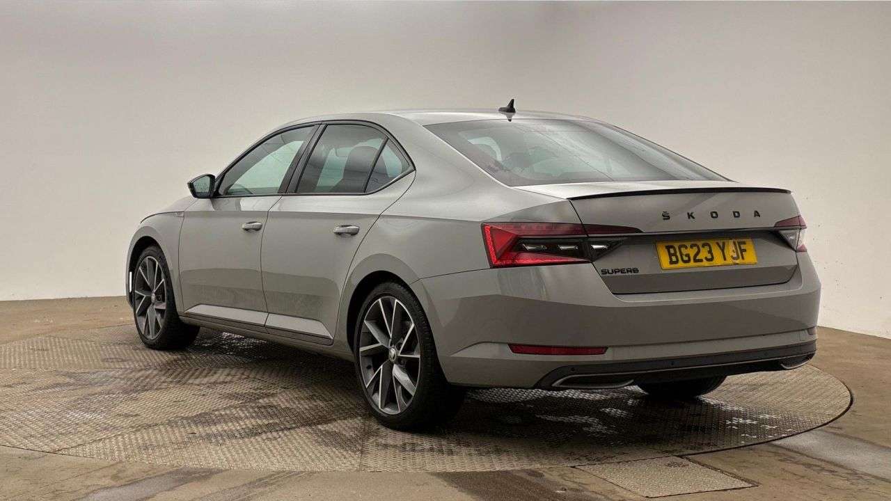 A 2023 SKODA SUPERB 1.4 TSI iV 13kWh SportLine Plus Hatchback 5dr Petrol Plug-in Hybrid DSG Eur A 2023 SKODA SUPERB 1.4 TSI iV 13kWh SportLine Plus Hatchback 5dr Petrol Plug-in Hybrid DSG Eur