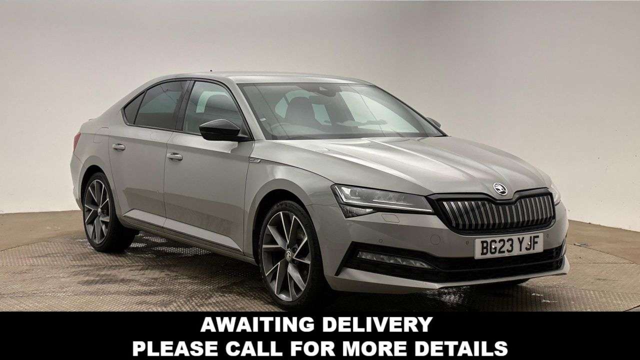 A 2023 SKODA SUPERB 1.4 TSI iV 13kWh SportLine Plus Hatchback 5dr Petrol Plug-in Hybrid DSG Eur A 2023 SKODA SUPERB 1.4 TSI iV 13kWh SportLine Plus Hatchback 5dr Petrol Plug-in Hybrid DSG Eur