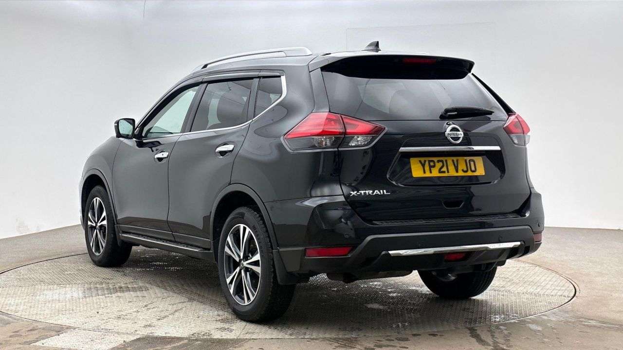 A 2021 NISSAN X-TRAIL 1.7 dCi N-Connecta SUV 5dr Diesel Manual Euro 6 (s/s) (150 ps) A 2021 NISSAN X-TRAIL 1.7 dCi N-Connecta SUV 5dr Diesel Manual Euro 6 (s/s) (150 ps)