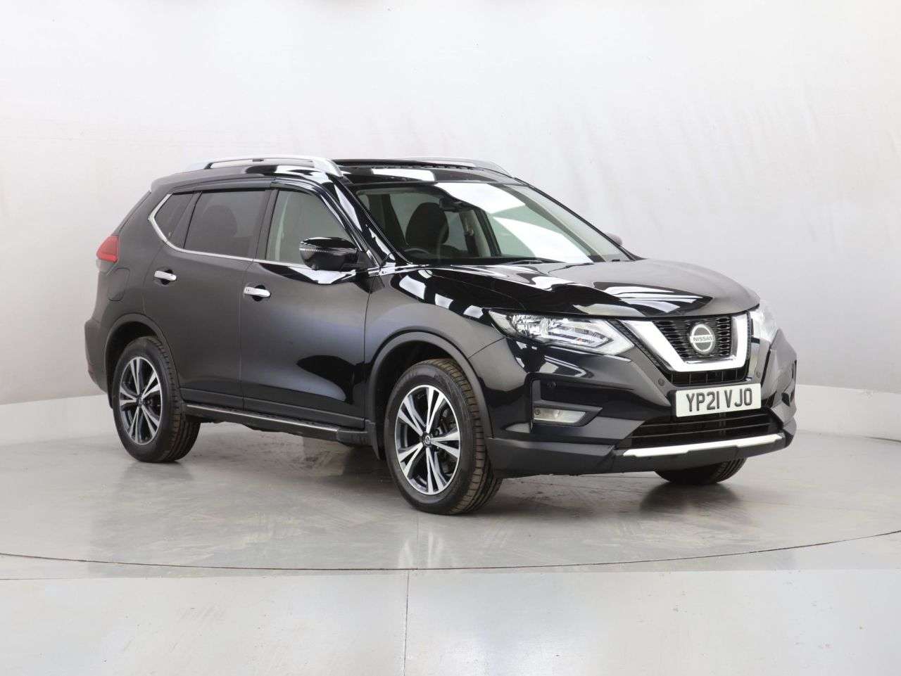 A 2021 NISSAN X-TRAIL 1.7 dCi N-Connecta SUV 5dr Diesel Manual Euro 6 (s/s) (150 ps) A 2021 NISSAN X-TRAIL 1.7 dCi N-Connecta SUV 5dr Diesel Manual Euro 6 (s/s) (150 ps)