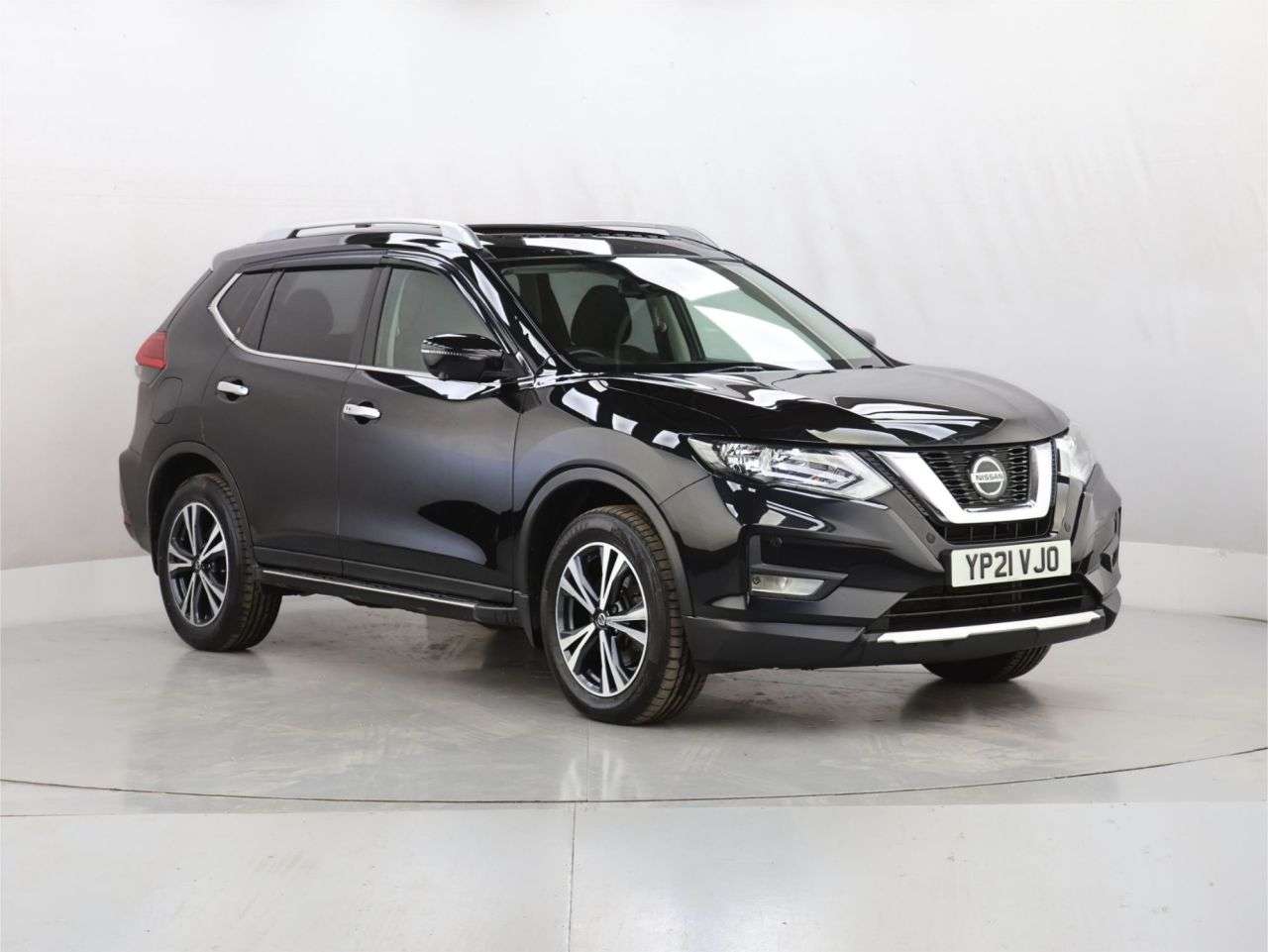 A 2021 NISSAN X-TRAIL 1.7 dCi N-Connecta SUV 5dr Diesel Manual Euro 6 (s/s) (150 ps) A 2021 NISSAN X-TRAIL 1.7 dCi N-Connecta SUV 5dr Diesel Manual Euro 6 (s/s) (150 ps)