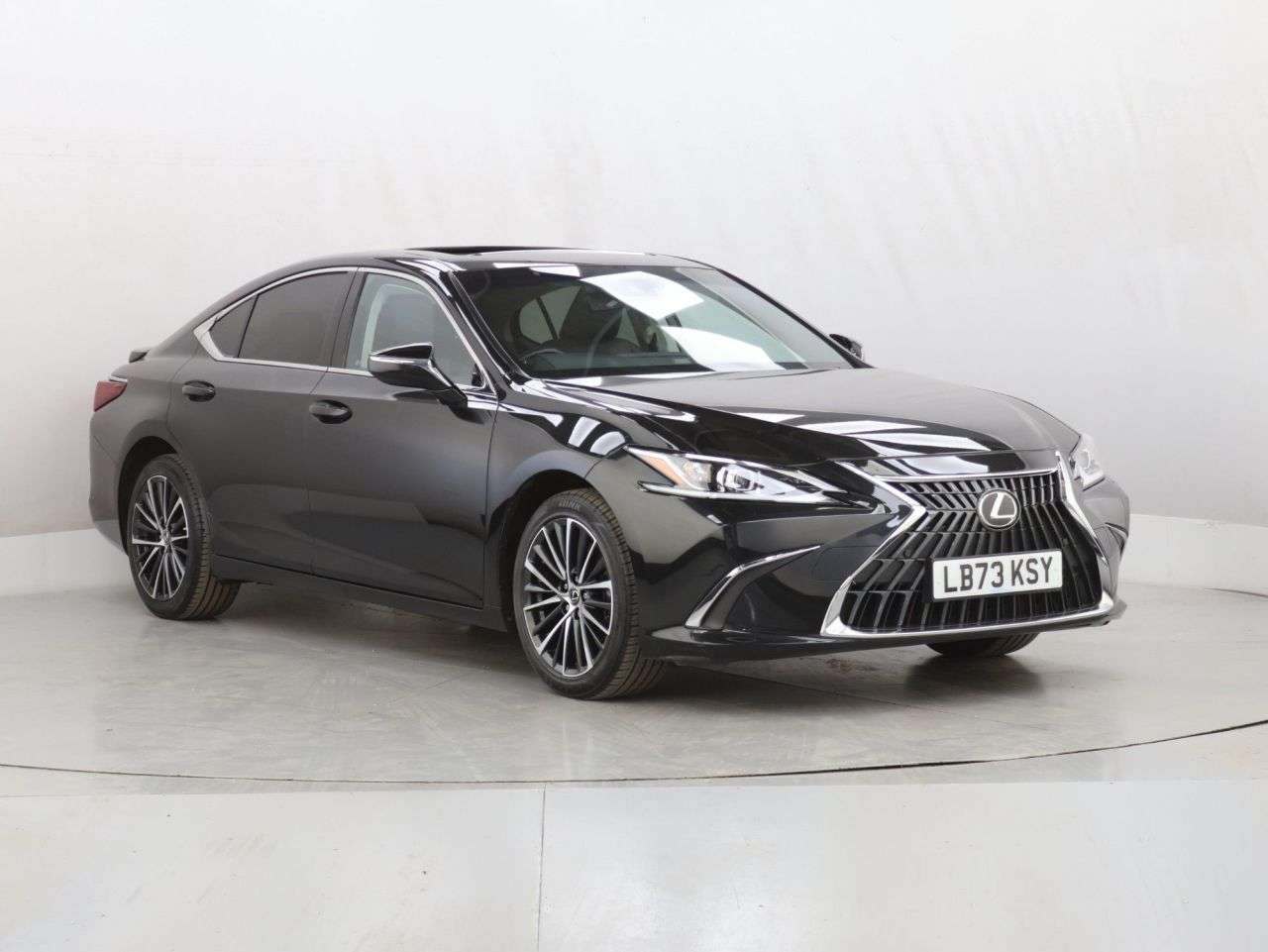 A 2023 LEXUS ES 2.5 300h Saloon 4dr Petrol Hybrid E-CVT Euro 6 (s/s) (218 ps) A 2023 LEXUS ES 2.5 300h Saloon 4dr Petrol Hybrid E-CVT Euro 6 (s/s) (218 ps)
