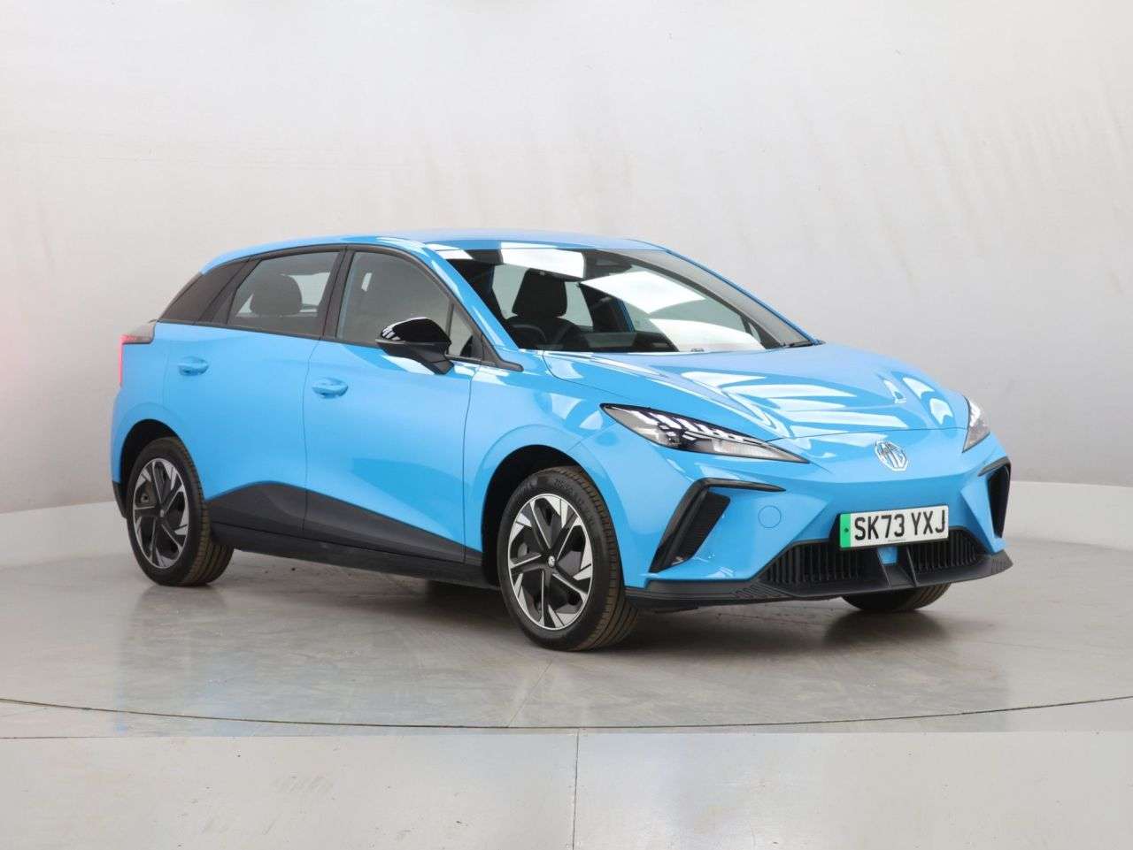 A 2023 MG MG 4 51kWh SE Hatchback 5dr Electric Auto (170 ps) A 2023 MG MG 4 51kWh SE Hatchback 5dr Electric Auto (170 ps)