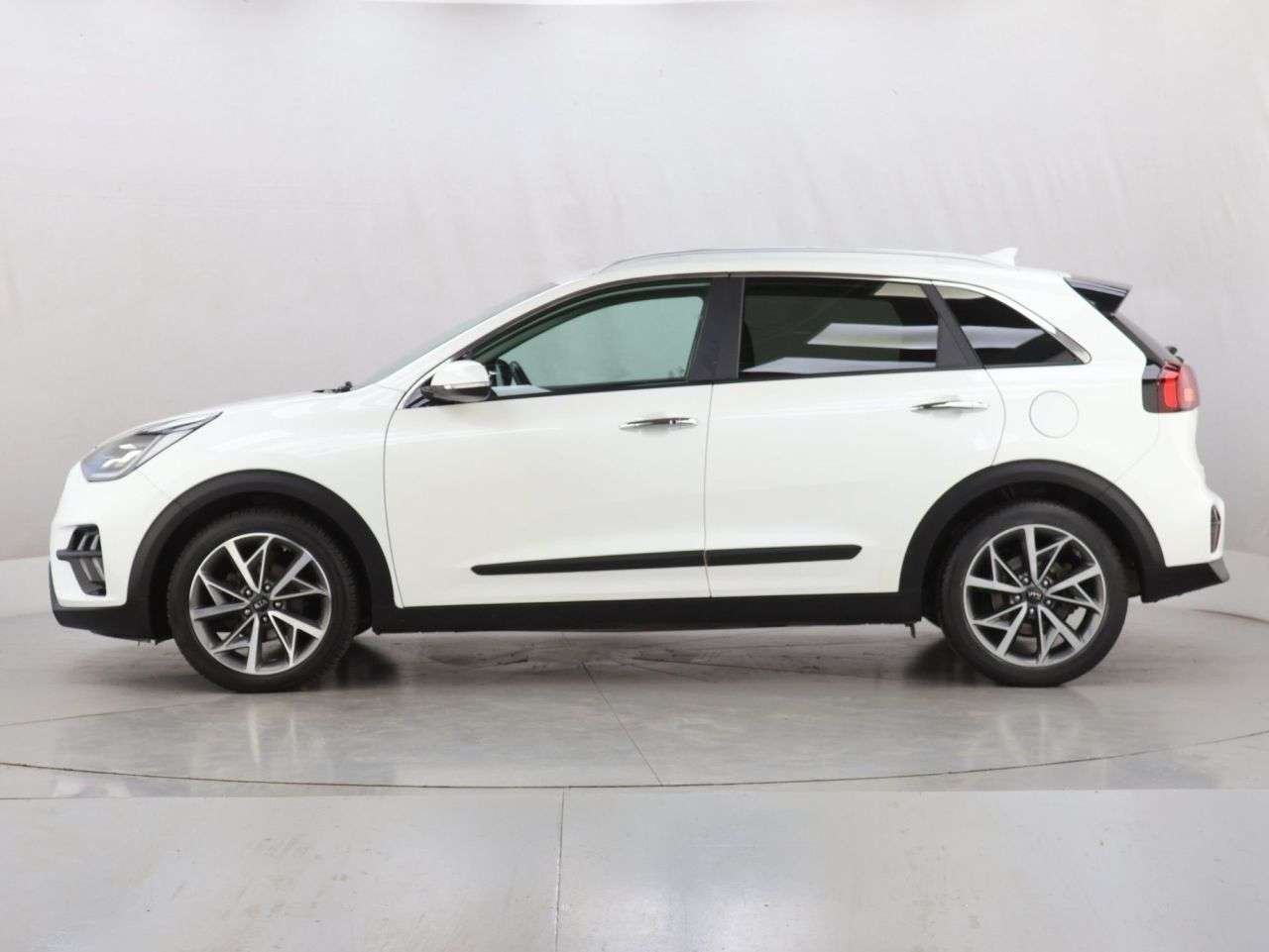 2021 KIA NIRO 2021 KIA NIRO