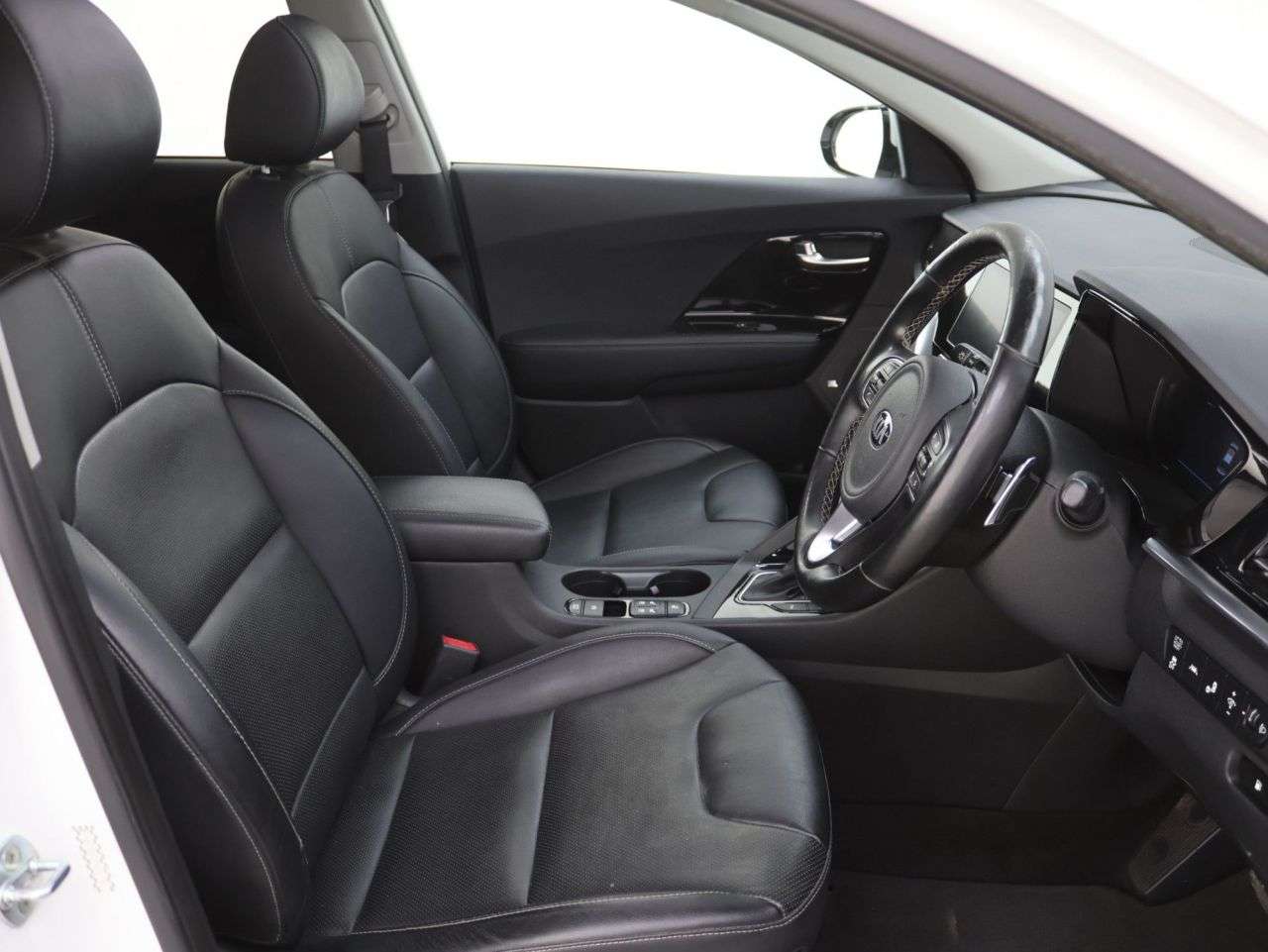 2021 KIA NIRO 2021 KIA NIRO