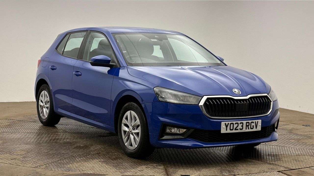 A 2023 SKODA FABIA 1.0 MPI SE Comfort Hatchback 5dr Petrol Manual Euro 6 (s/s) (80 ps) A 2023 SKODA FABIA 1.0 MPI SE Comfort Hatchback 5dr Petrol Manual Euro 6 (s/s) (80 ps)