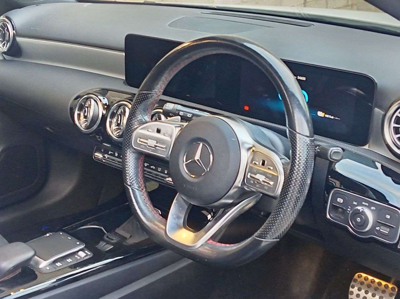 2021 MERCEDES-BENZ A CLASS 2021 MERCEDES-BENZ A CLASS