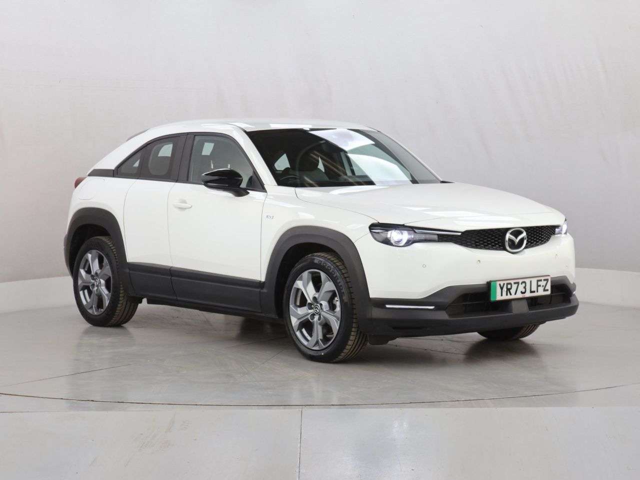 A 2023 MAZDA MX-30 35.5kWh Prime-Line SUV 5dr Electric Auto (145 ps) A 2023 MAZDA MX-30 35.5kWh Prime-Line SUV 5dr Electric Auto (145 ps)