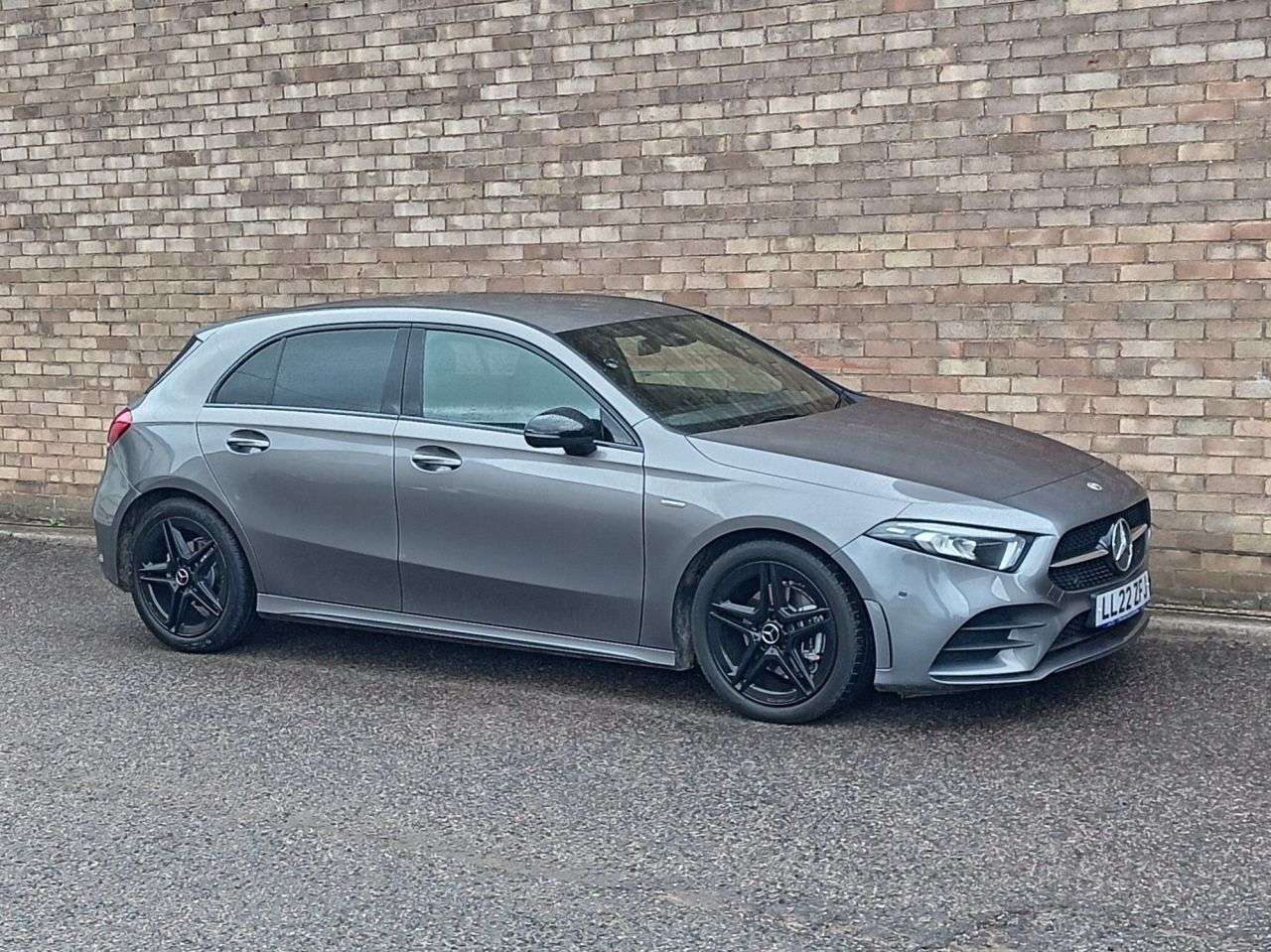 A 2022 MERCEDES-BENZ A CLASS 2.0 A200d AMG Line Edition (Executive) Hatchback 5dr Diesel 8G-DCT Euro 6 ( A 2022 MERCEDES-BENZ A CLASS 2.0 A200d AMG Line Edition (Executive) Hatchback 5dr Diesel 8G-DCT Euro 6 (