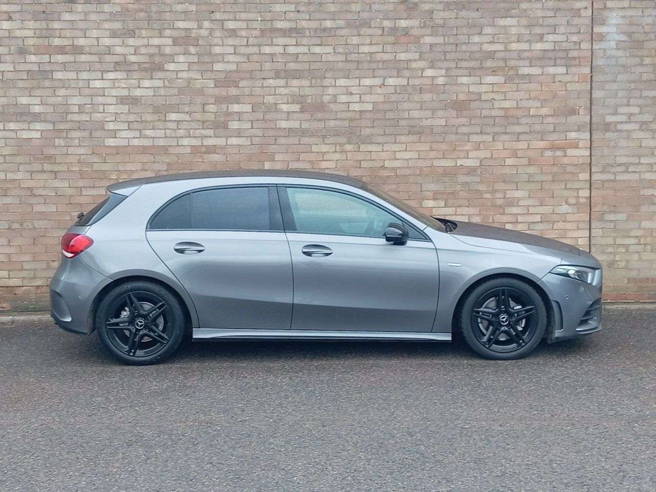A 2022 MERCEDES-BENZ A CLASS 2.0 A200d AMG Line Edition (Executive) Hatchback 5dr Diesel 8G-DCT Euro 6 ( A 2022 MERCEDES-BENZ A CLASS 2.0 A200d AMG Line Edition (Executive) Hatchback 5dr Diesel 8G-DCT Euro 6 (