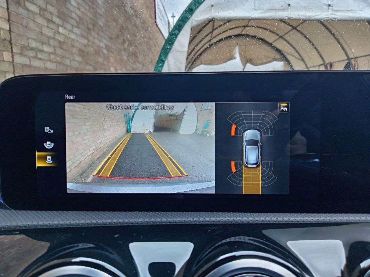 A 2022 MERCEDES-BENZ A CLASS 2.0 A200d AMG Line Edition (Executive) Hatchback 5dr Diesel 8G-DCT Euro 6 ( A 2022 MERCEDES-BENZ A CLASS 2.0 A200d AMG Line Edition (Executive) Hatchback 5dr Diesel 8G-DCT Euro 6 (