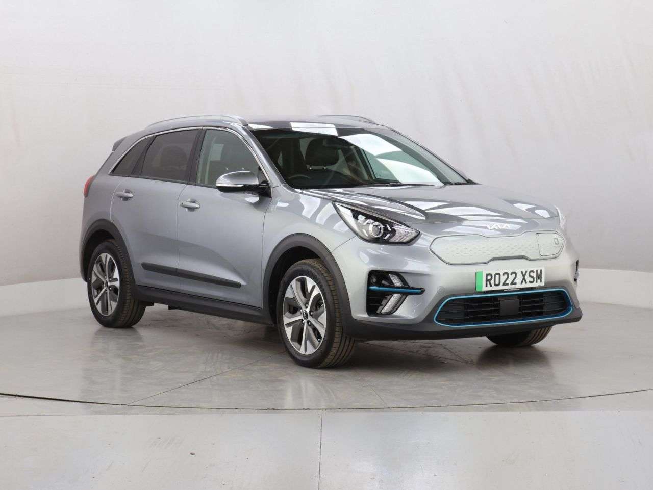 A 2022 KIA NIRO 64kWh 2 SUV 5dr Electric Auto (201 bhp) A 2022 KIA NIRO 64kWh 2 SUV 5dr Electric Auto (201 bhp)