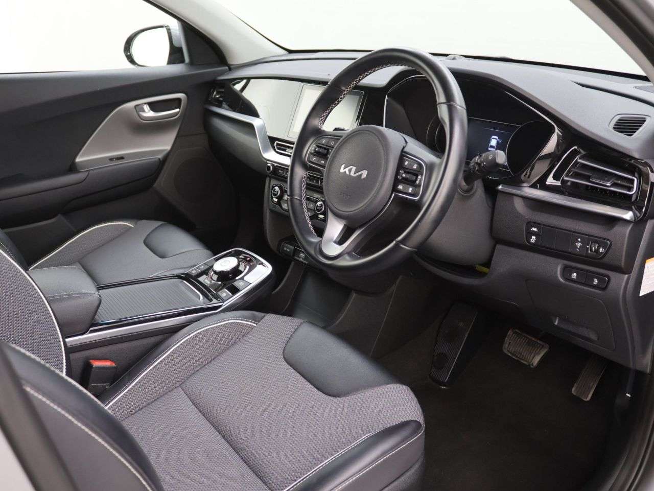 2022 KIA NIRO 2022 KIA NIRO