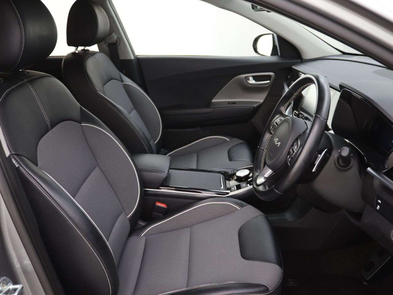 2022 KIA NIRO 2022 KIA NIRO