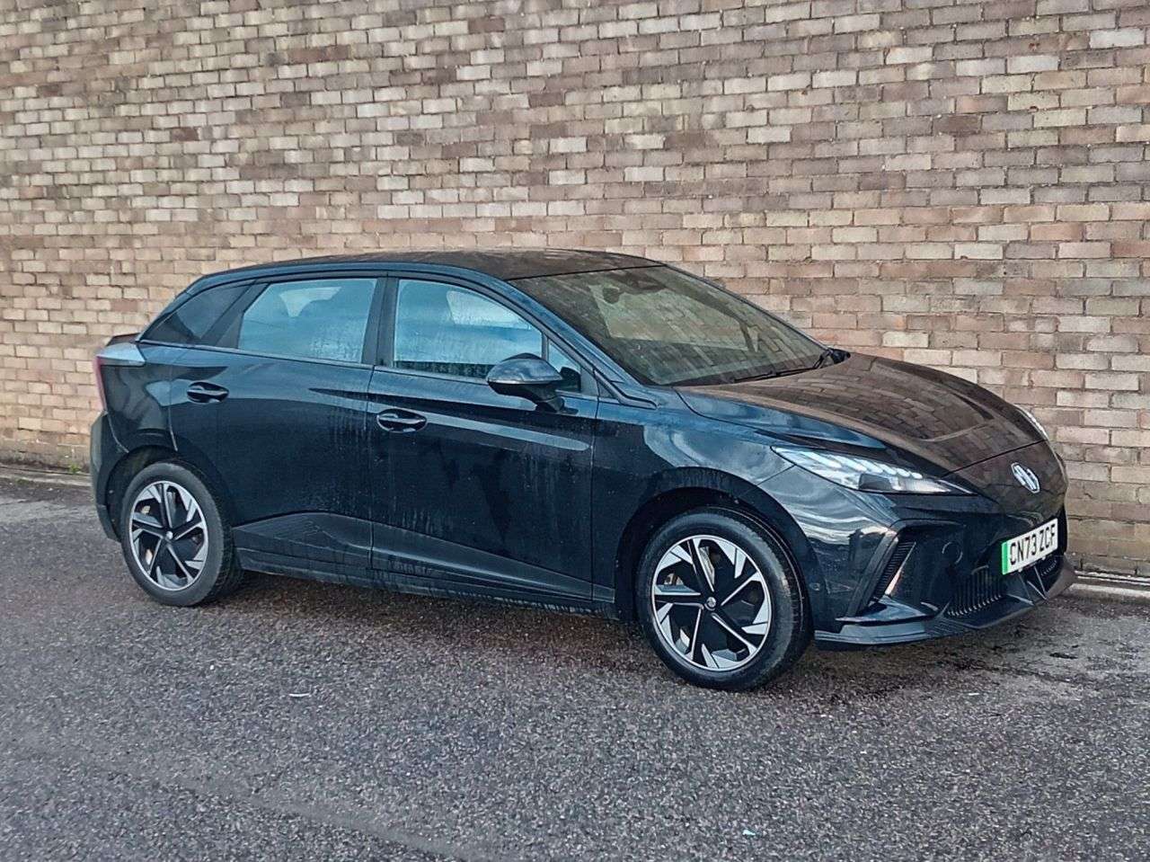 A 2023 MG MG 4 64kWh SE Long Range Hatchback 5dr Electric Auto (203 ps) A 2023 MG MG 4 64kWh SE Long Range Hatchback 5dr Electric Auto (203 ps)