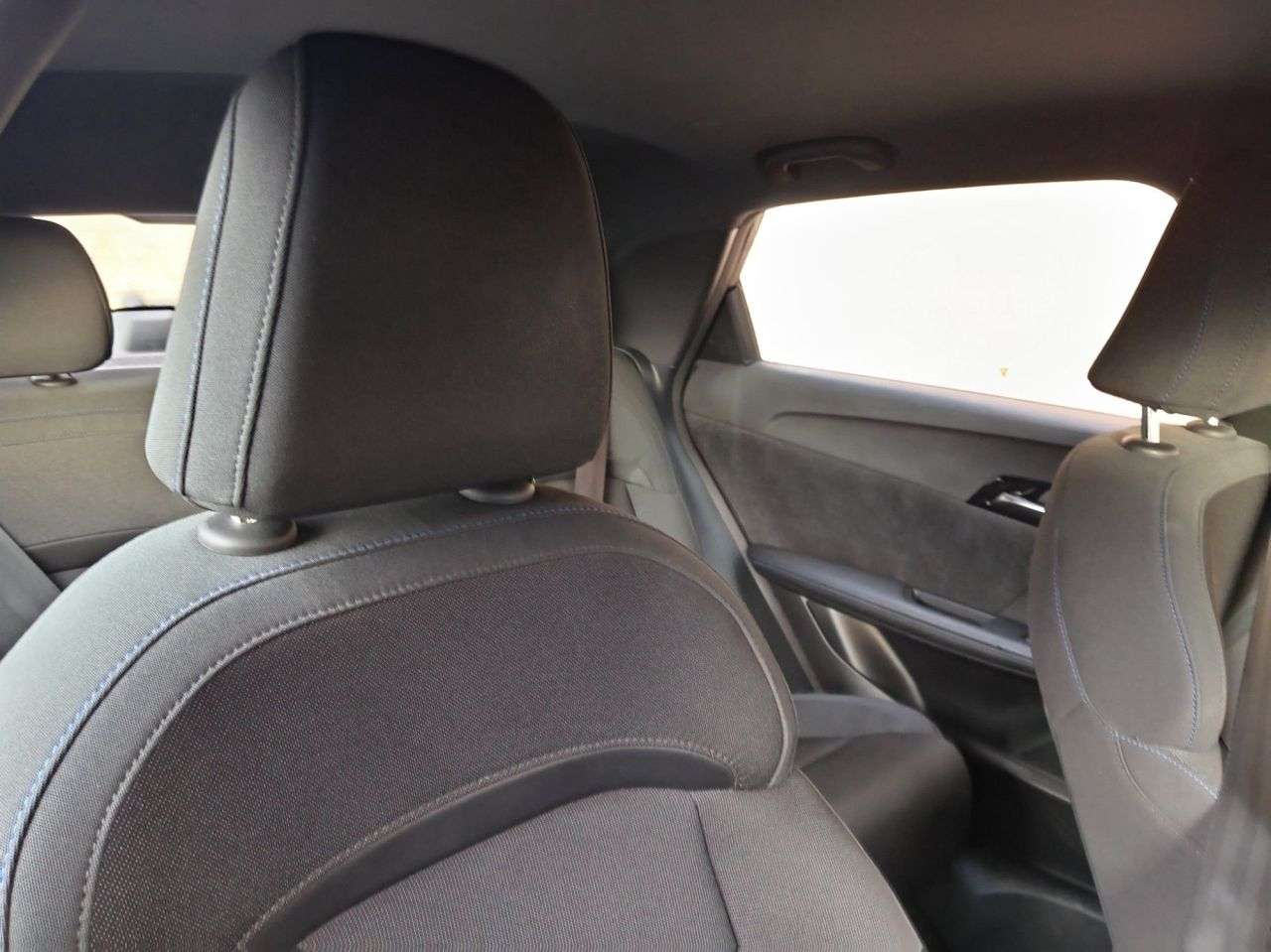 A 2023 MG MG 4 64kWh SE Long Range Hatchback 5dr Electric Auto (203 ps) A 2023 MG MG 4 64kWh SE Long Range Hatchback 5dr Electric Auto (203 ps)