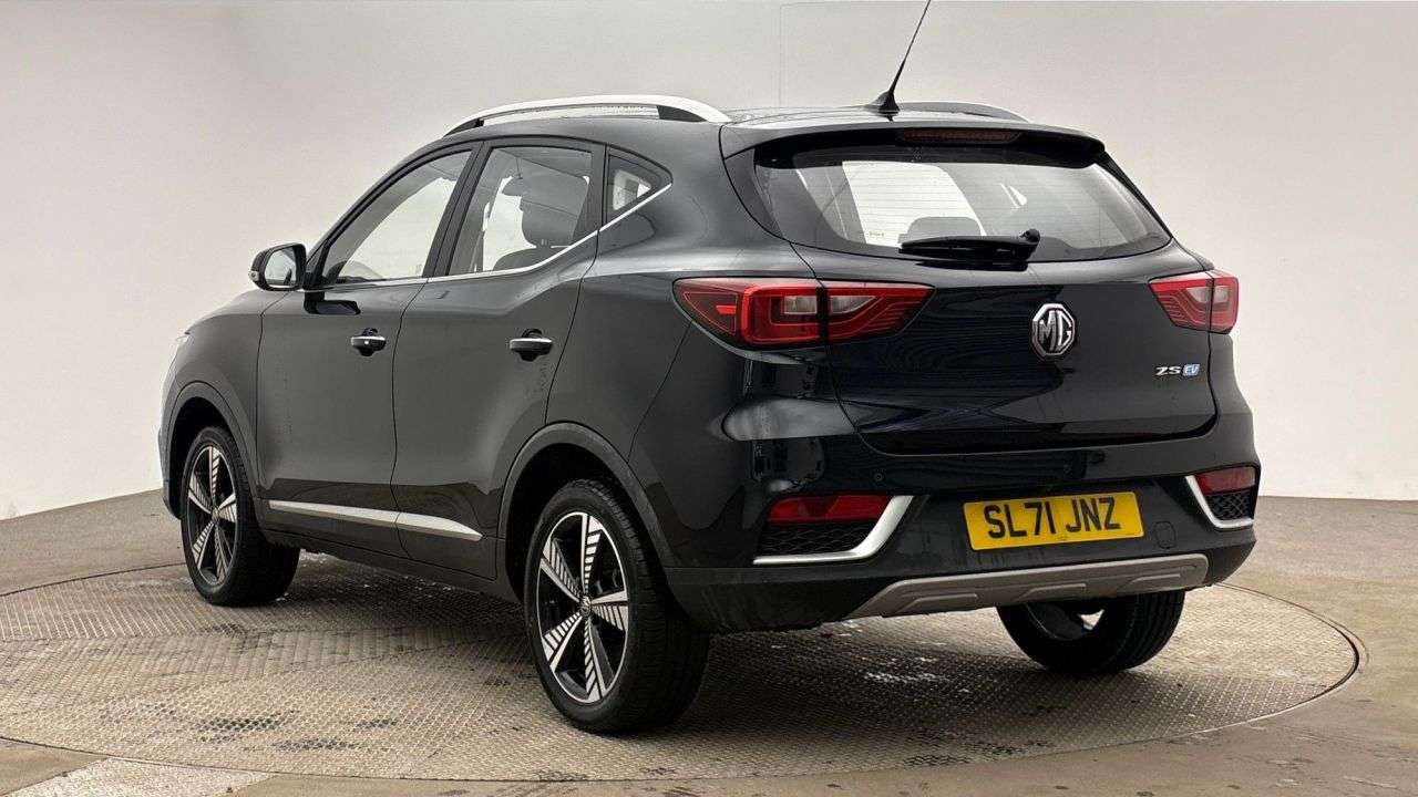 A 2021 MG MG ZS 44.5kWh Exclusive SUV 5dr Electric Auto (143 ps) A 2021 MG MG ZS 44.5kWh Exclusive SUV 5dr Electric Auto (143 ps)