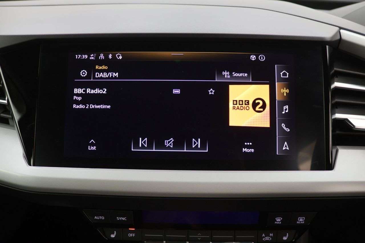 2021 AUDI Q4 E-TRON 2021 AUDI Q4 E-TRON