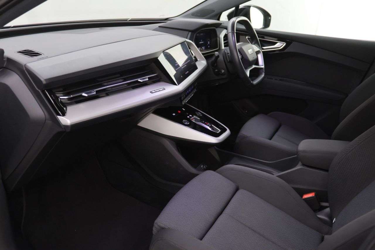 2021 AUDI Q4 E-TRON 2021 AUDI Q4 E-TRON