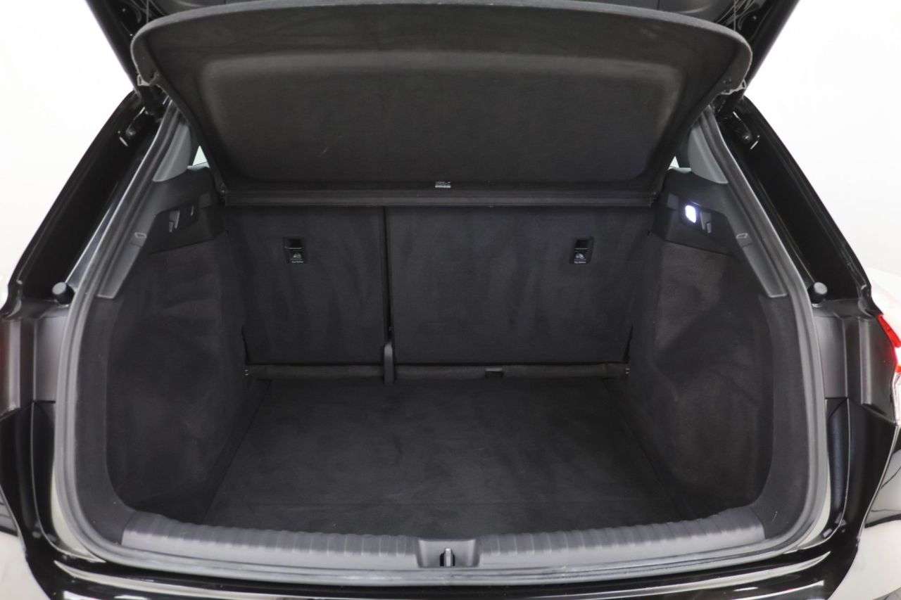 2021 AUDI Q4 E-TRON 2021 AUDI Q4 E-TRON