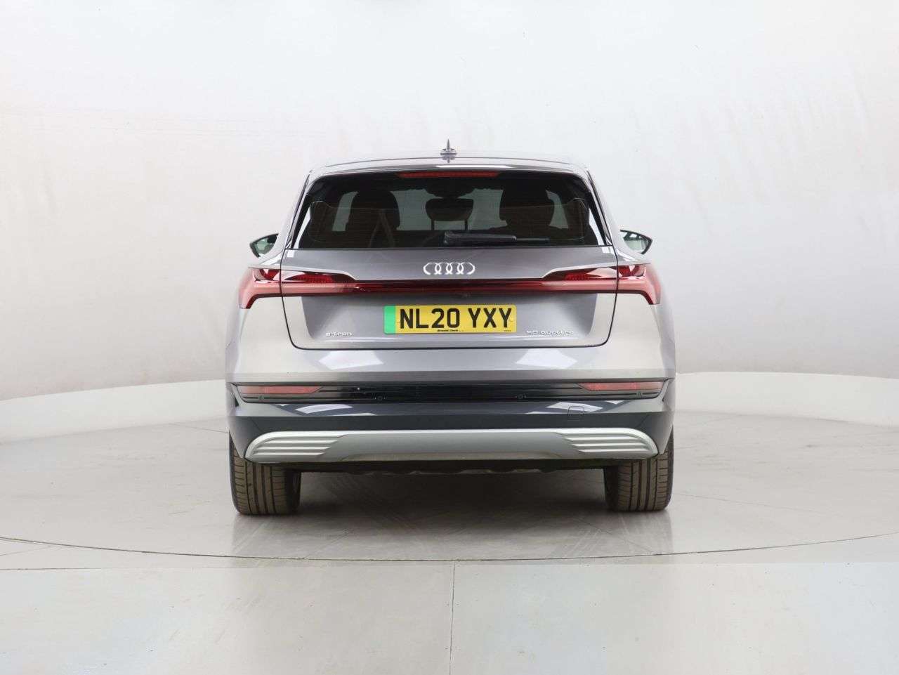 2020 AUDI E-TRON 2020 AUDI E-TRON