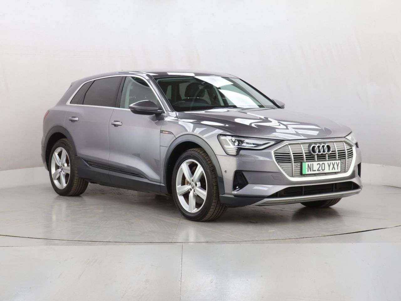 A 2020 AUDI E-TRON 50 Technik SUV 5dr Electric Auto quattro 71.2kWh (313 ps) A 2020 AUDI E-TRON 50 Technik SUV 5dr Electric Auto quattro 71.2kWh (313 ps)